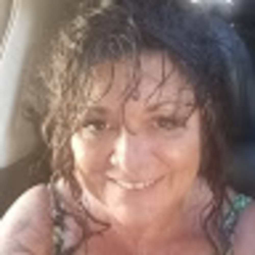 Meet your Posher, Deborah rose